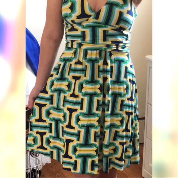 Small Multi-Colored Casual Dress - Picture 3 of 5